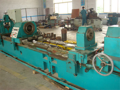 車(chē)床改深孔機(jī)床